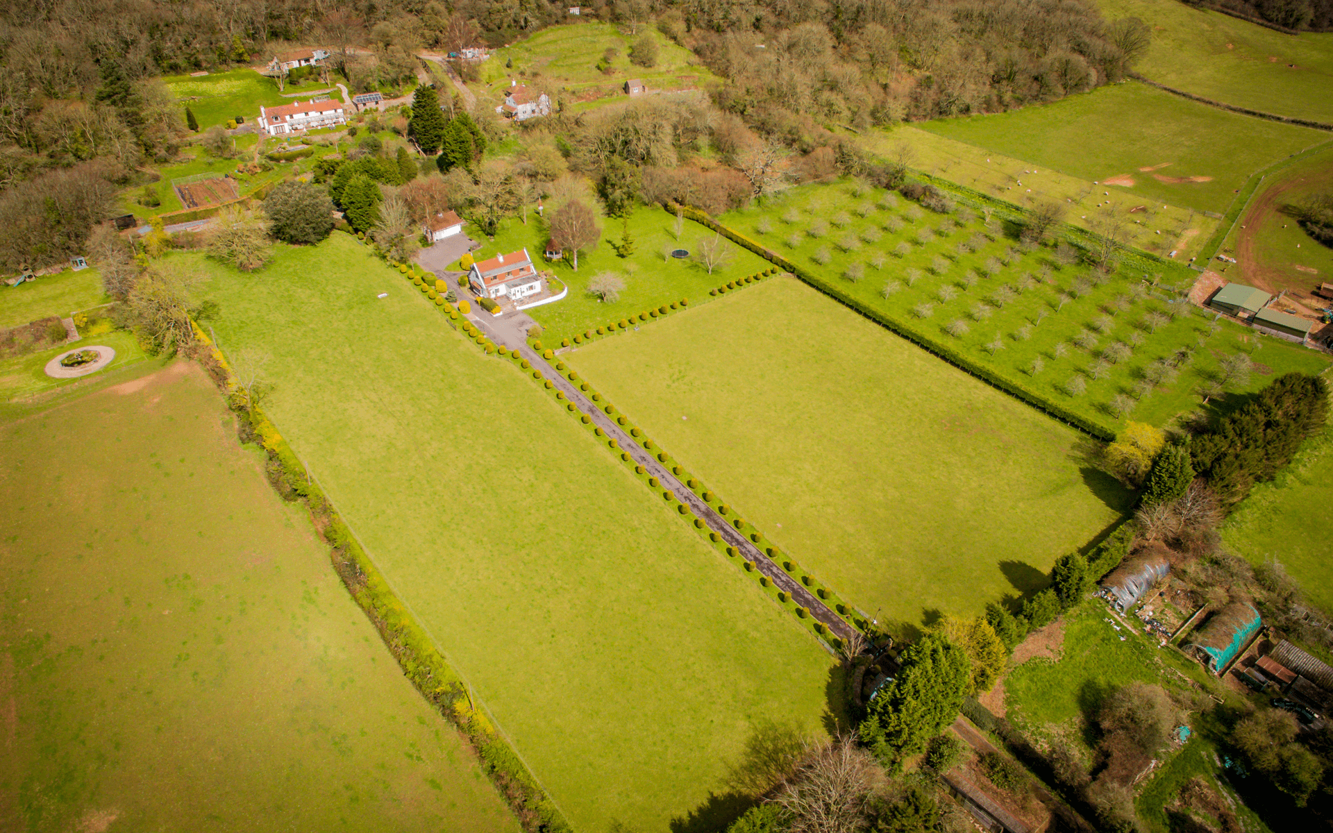"Mavic Pro" aerial drone photo of house in Clevedon, Bristol for estate agency